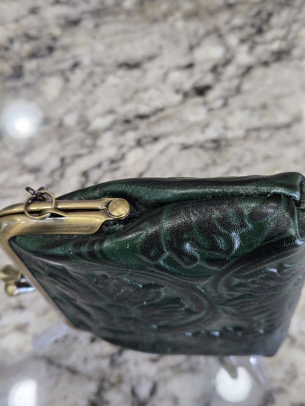 Patricia Nash Green Embossed Leather Kiss-Lock Coin Purse - Picture 4 of 11